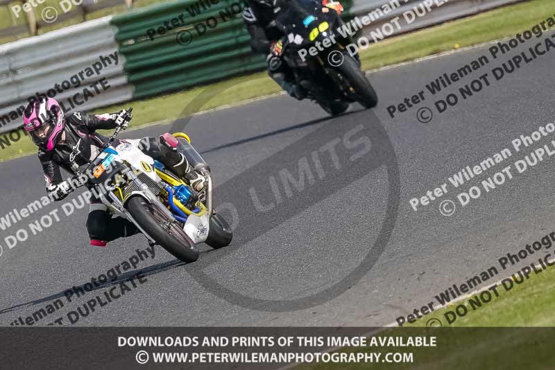 enduro digital images;event digital images;eventdigitalimages;mallory park;mallory park photographs;mallory park trackday;mallory park trackday photographs;no limits trackdays;peter wileman photography;racing digital images;trackday digital images;trackday photos